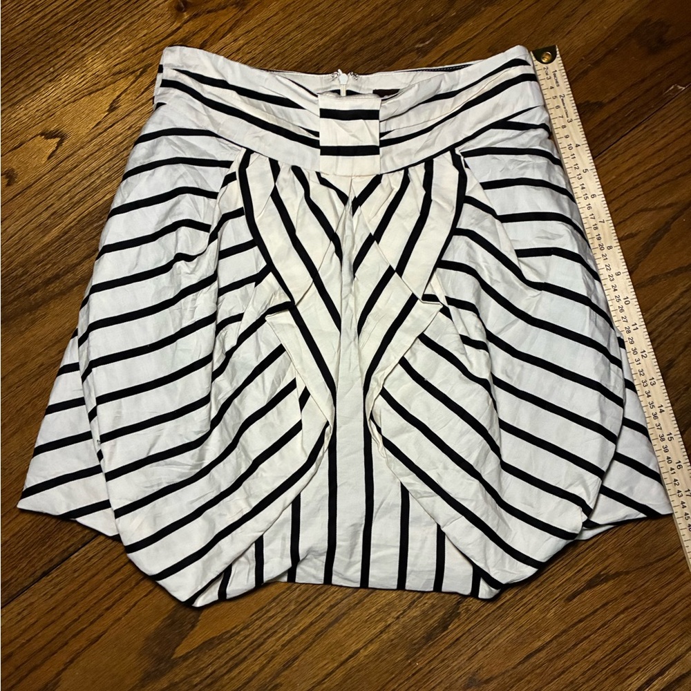 Eva Franco Striped Mini Skirt Black White Pleated Tulip Size 4 Made in USA